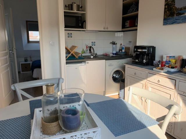 Tout A Pied ! T2 25M2 - Parking Prive - Wifi Lejlighed Larmor-Plage Eksteriør billede